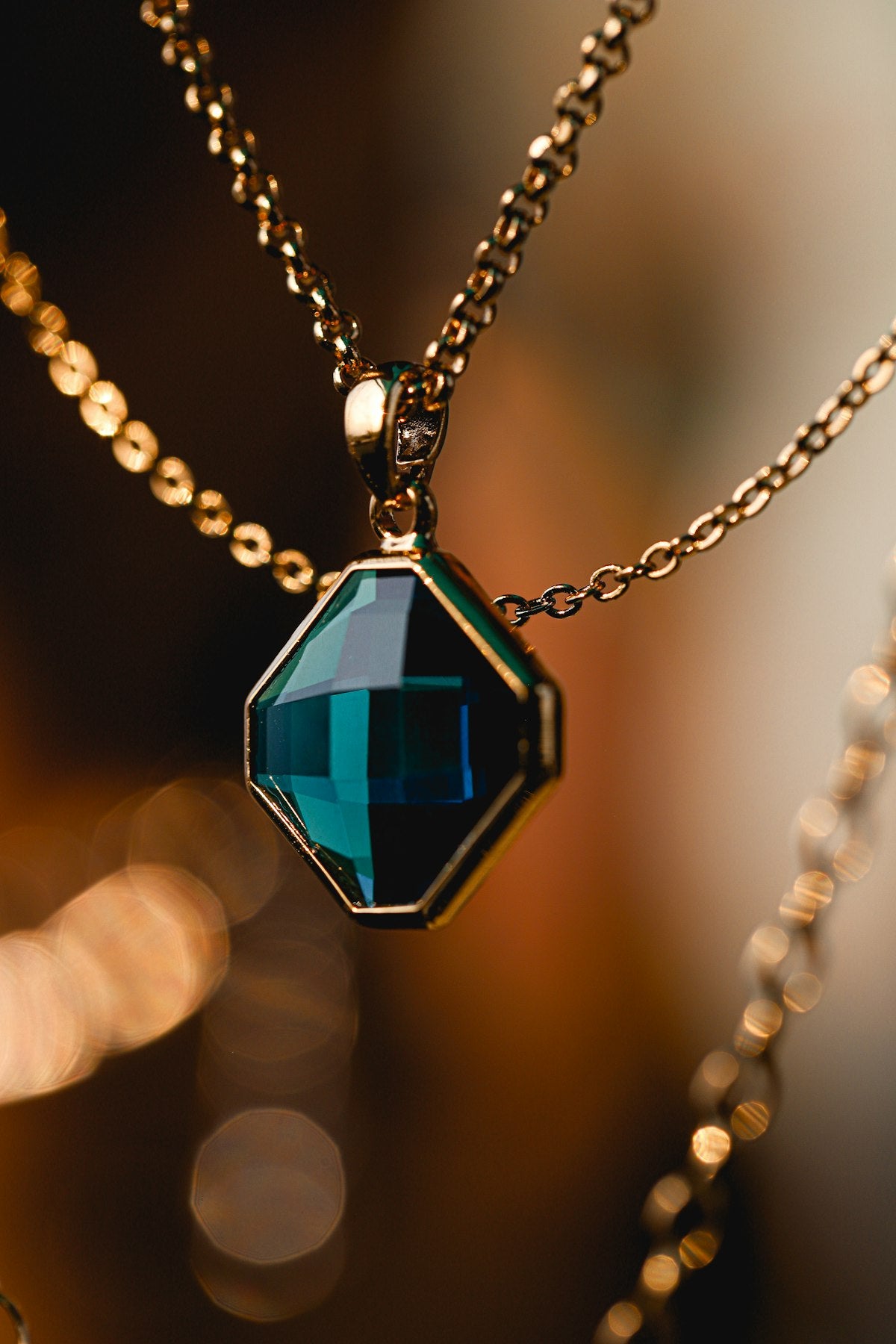 Sterling silver minimalist pendant necklace